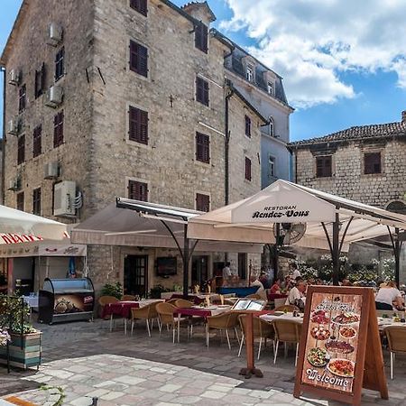 Hotel Rendez Vous Kotor Exterior photo