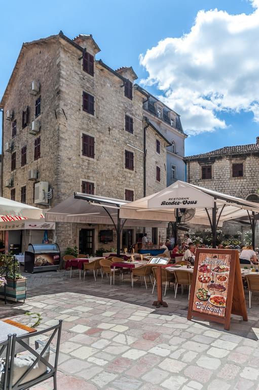 Hotel Rendez Vous Kotor Exterior photo